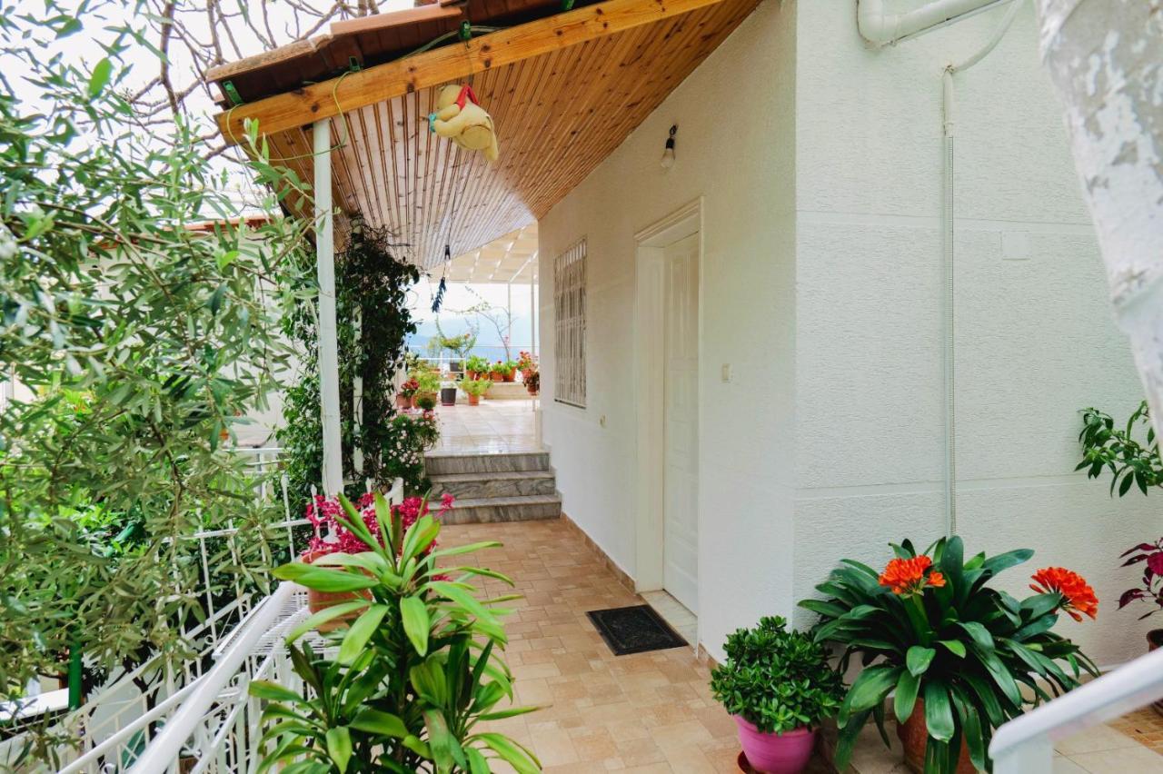 Appartamento Seferi'S Apartament Sarandë Esterno foto