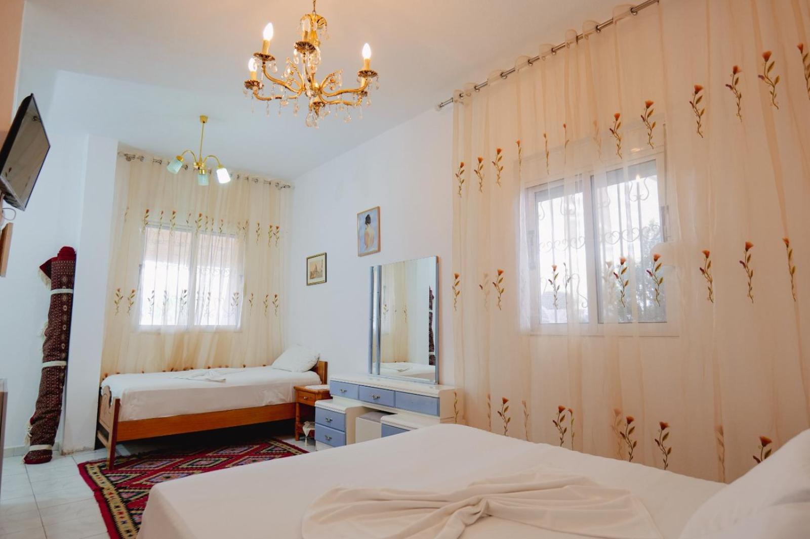Appartamento Seferi'S Apartament Sarandë Esterno foto