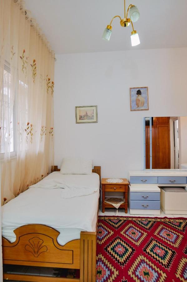 Appartamento Seferi'S Apartament Sarandë Esterno foto
